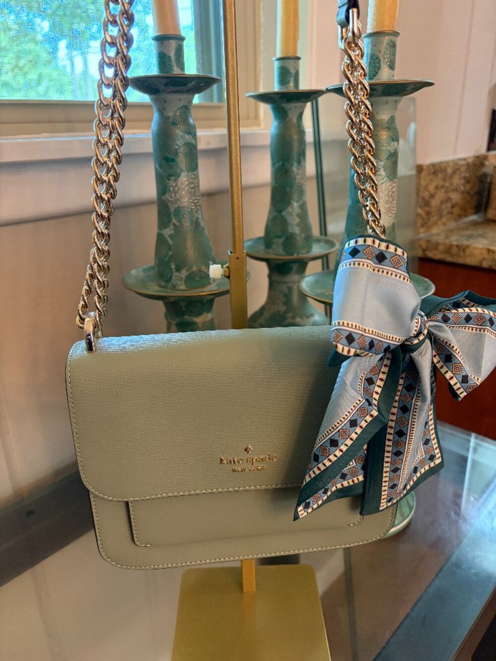 KATE SPADE 'REMI' MINT GREEN LEATHER CROSSBODY WITH GOLD CHAIN NWOT - Picture 2 of 7